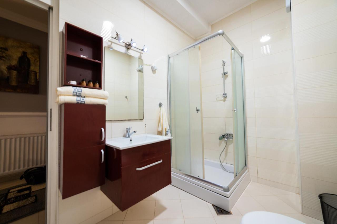 Cedartree Prishtina Appartement Pristina Buitenkant foto