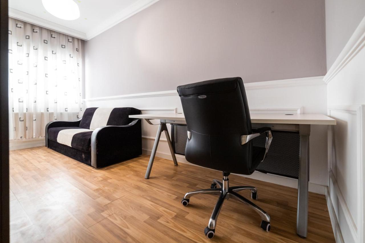 Cedartree Prishtina Appartement Pristina Buitenkant foto