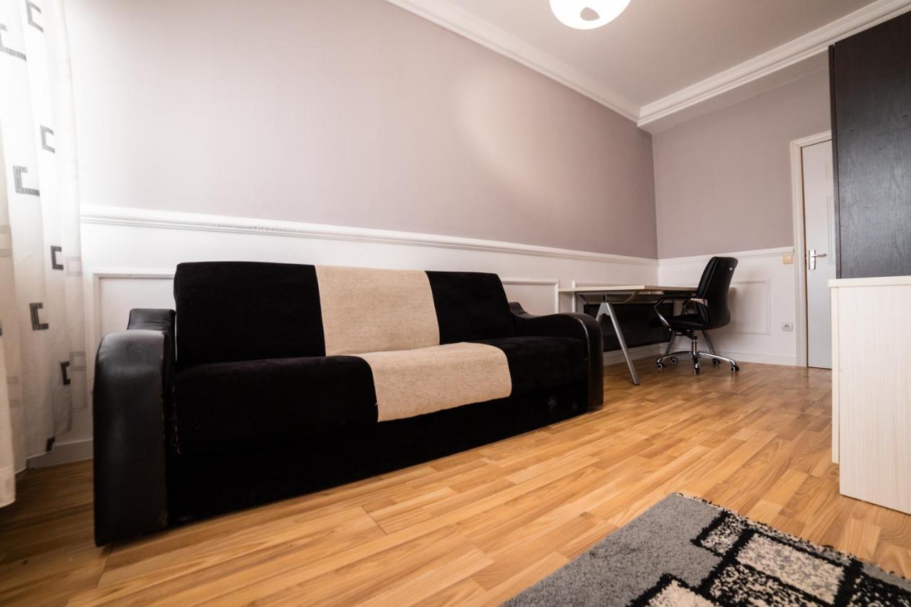 Cedartree Prishtina Appartement Pristina Buitenkant foto
