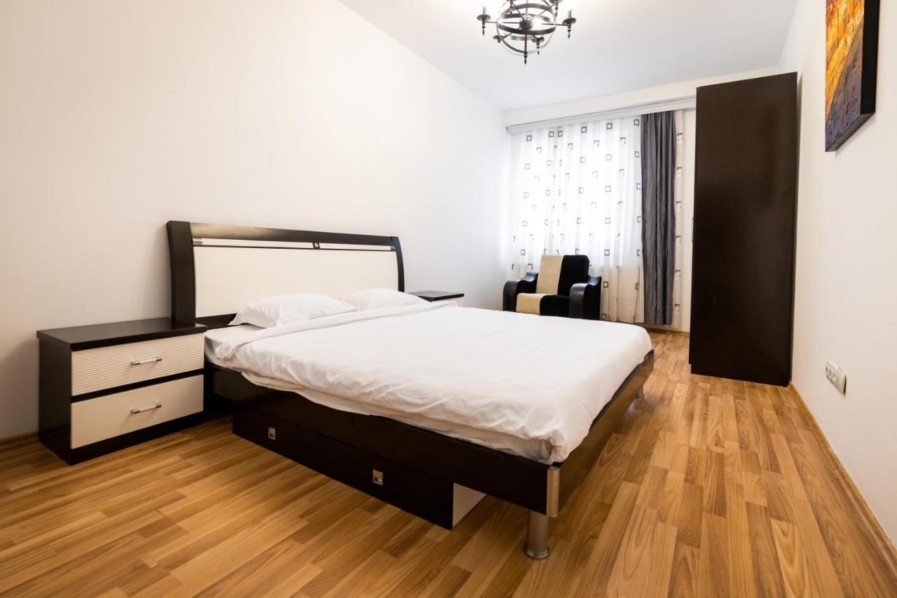 Cedartree Prishtina Appartement Pristina Buitenkant foto