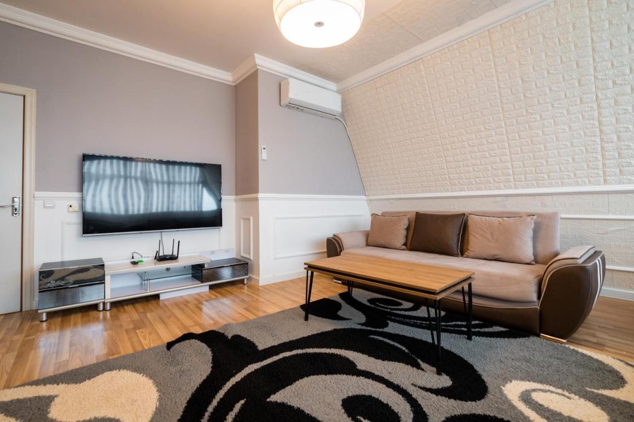 Cedartree Prishtina Appartement Pristina Buitenkant foto