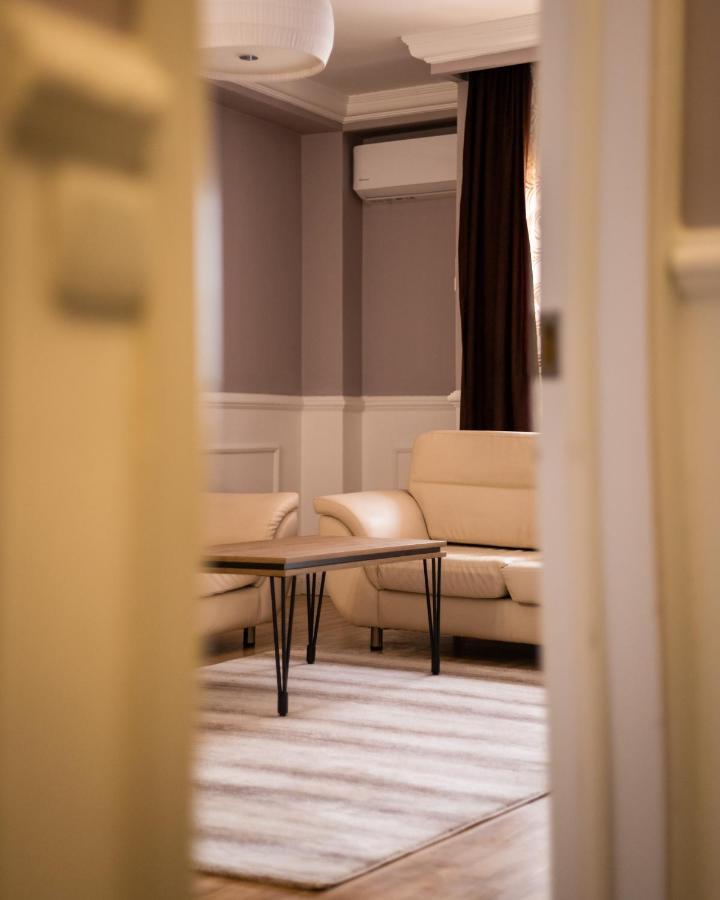 Cedartree Prishtina Appartement Pristina Buitenkant foto
