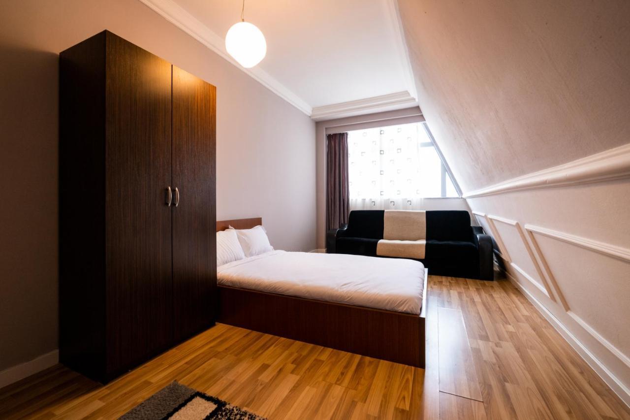 Cedartree Prishtina Appartement Pristina Buitenkant foto